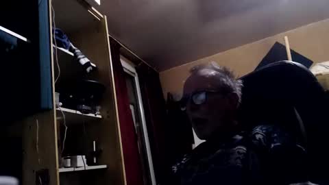 Snapshot of pascal88881 chatting on 2, 12, 2024 pascal88881 online show from 2, 12, 2024