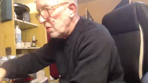 Snapshot of pascal88881 chatting on 5, 1, 2025 pascal88881 online show from 5, 1, 2025