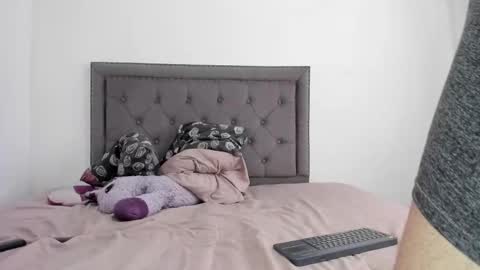 Violetafantasy online show from 15, 12, 2025