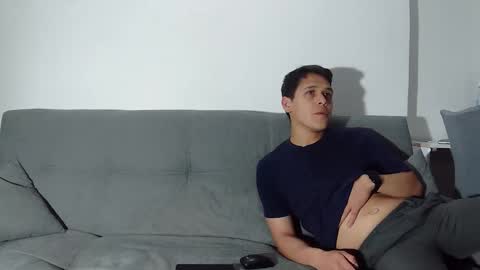 Katalleya and Steban online show from 4, 10, 2025