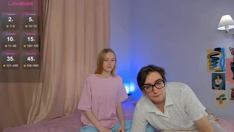 Snapshot of passionbond chatting on 8, 10, 2025 We Katrin and Moris online show from 8, 10, 2025