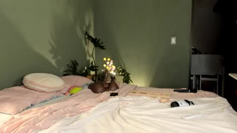 Snapshot of passionlover_ chatting on 3, 2, 2026 online show from 3, 2, 2026