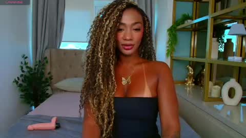 Snapshot of patricia_rosse21 chatting on 13, 4, 2026 Patricia Rossi online show from 13, 4, 2026