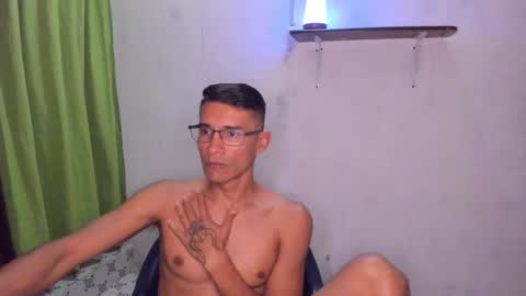 Snapshot of patrick_1_ chatting on 26, 11, 2025 EDUAR Independent model online show from 26, 11, 2025