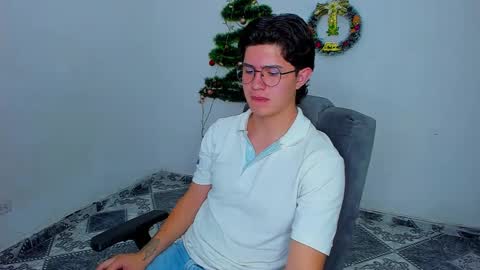 Snapshot of patrik027 chatting on 5, 12, 2024 .... online show from 5, 12, 2024