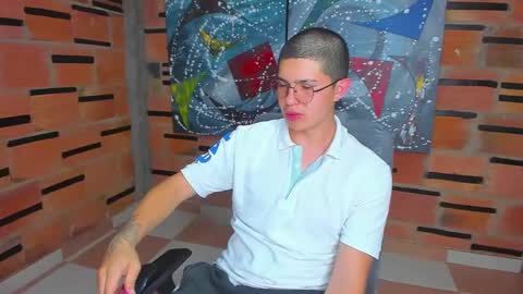 Snapshot of patrik027 chatting on 17, 1, 2025 .... online show from 17, 1, 2025