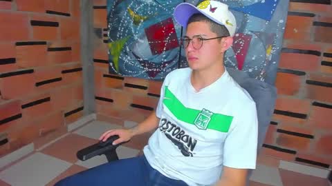 Snapshot of patrik027 chatting on 18, 1, 2025 .... online show from 18, 1, 2025