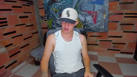 Snapshot of patrik027 chatting on 4, 2, 2025 .... online show from 4, 2, 2025