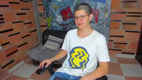 Snapshot of patrik027 chatting on 17, 2, 2025 .... online show from 17, 2, 2025