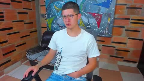 Snapshot of patrik027 chatting on 4, 3, 2025 .... online show from 4, 3, 2025