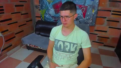 Snapshot of patrik027 chatting on 11, 3, 2025 .... online show from 11, 3, 2025