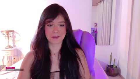 Sofa online show from 15, 4, 2026