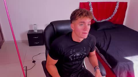 Snapshot of paul_george212 chatting on 26, 11, 2025 Paull George online show from 26, 11, 2025
