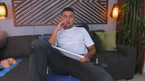 Paul Rivera online show from 11, 1, 2025