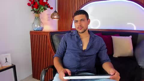 Snapshot of paul_rivera chatting on 10, 4, 2026 Paul Rivera online show from 10, 4, 2026