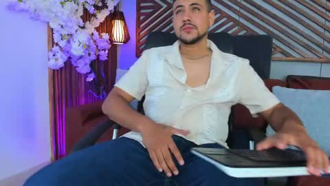 Snapshot of paul_rivera chatting on 21, 5, 2026 Paul Rivera online show from 21, 5, 2026