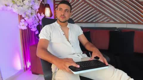 Snapshot of paul_rivera chatting on 2, 6, 2026 Paul Rivera online show from 2, 6, 2026
