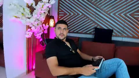 Snapshot of paul_rivera chatting on 8, 6, 2026 Paul Rivera online show from 8, 6, 2026