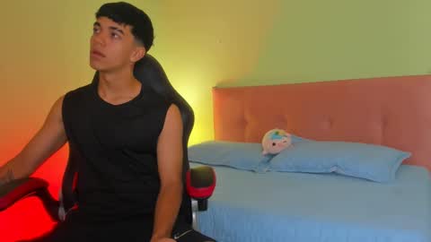 Snapshot of paul_sexycock chatting on 4, 2, 2025 paul_sexycock online show from 4, 2, 2025