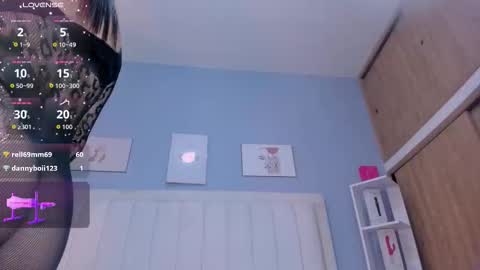 Pau online show from 27, 9, 2025