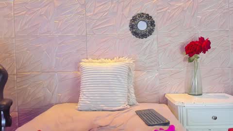 Snapshot of paula_cruzz chatting on 24, 1, 2025 PAULA CRUZ online show from 24, 1, 2025