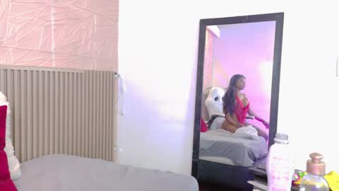 Snapshot of paula_cruzz chatting on 12, 4, 2026 PAULA CRUZ online show from 12, 4, 2026