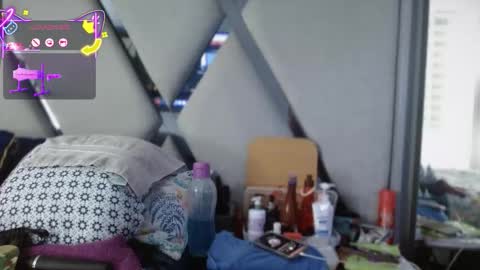 Paula online show from 10, 10, 2025