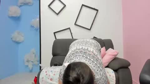 Snapshot of paula_miler1 chatting on 27, 10, 2025 paula_miler1 online show from 27, 10, 2025