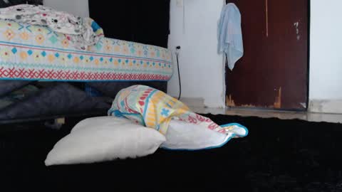 Snapshot of paula_torrez chatting on 17, 9, 2025 paula_torrez online show from 17, 9, 2025