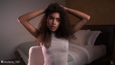 Snapshot of paulacora100 chatting on 28, 12, 2024 Paula online show from 28, 12, 2024