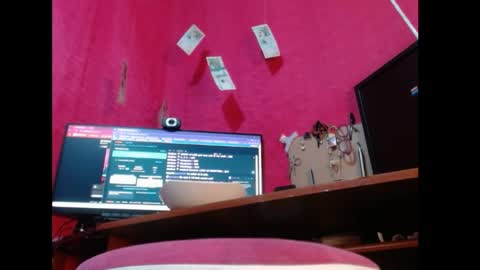 Snapshot of paulavaltina21 chatting on 11, 4, 2026 PAULA VALENTINA online show from 11, 4, 2026