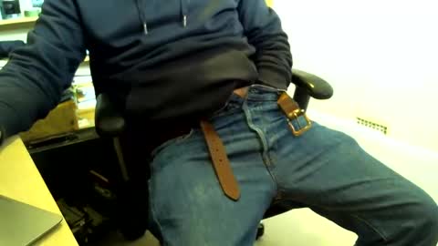 stop by for a chat online show from 21, 12, 2025