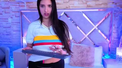 paulette_dupont_ online show from 8, 7, 2026