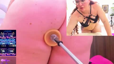 Snapshot of paulina_davis_ chatting on 9, 1, 2025 Paulina Davis online show from 9, 1, 2025