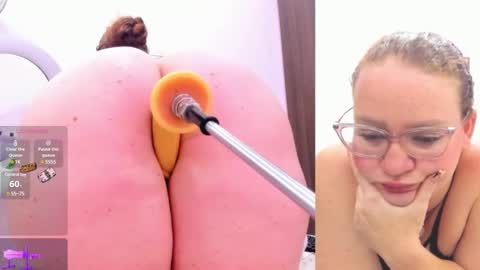Snapshot of paulina_davis_ chatting on 4, 2, 2025 Paulina Davis online show from 4, 2, 2025