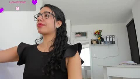 Snapshot of paulina_dossantos chatting on 20, 3, 2026 paulina online show from 20, 3, 2026