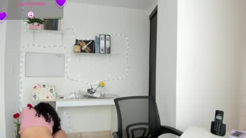 Snapshot of paulina_dossantos chatting on 15, 4, 2026 paulina online show from 15, 4, 2026