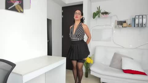paulina online show from 9, 8, 2026