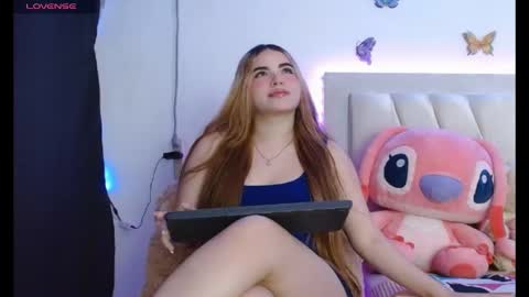 Snapshot of paulina_quintero18 chatting on 16, 4, 2026 Pau online show from 16, 4, 2026