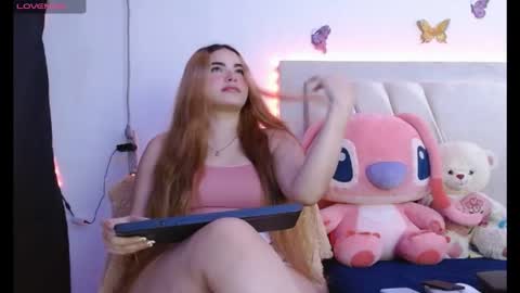 Snapshot of paulina_quintero18 chatting on 22, 4, 2026 Pau online show from 22, 4, 2026