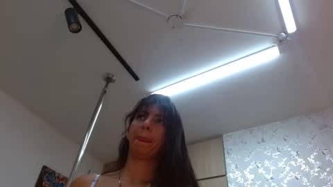 Paulina Rubio online show from 3, 2, 2025