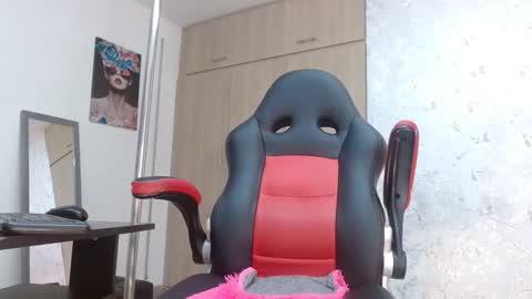 Paulina Rubio online show from 3, 3, 2025