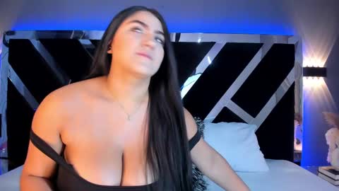 Snapshot of paulinaduarte_ chatting on 12, 2, 2025 Paulina online show from 12, 2, 2025