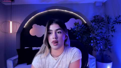 Snapshot of paulinasantosx chatting on 1, 3, 2025 Paulina Santos online show from 1, 3, 2025