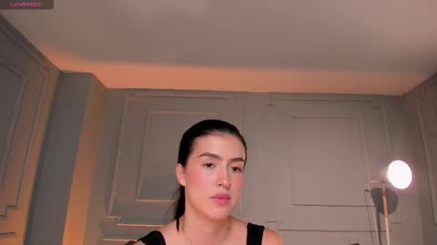 Paulina Santos  online show from 14, 11, 2025