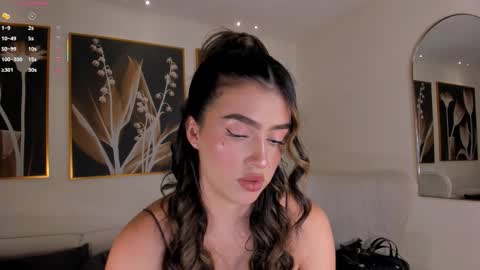 Paulina Santos  online show from 5, 2, 2026