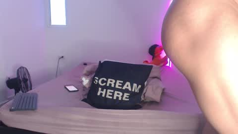 Snapshot of paulo_allen chatting on 10, 9, 2025 Paulo online show from 10, 9, 2025