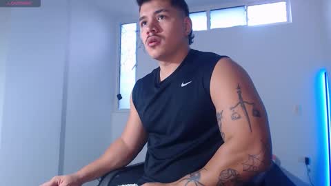 Snapshot of paulo_allen chatting on 22, 10, 2025 Paulo online show from 22, 10, 2025