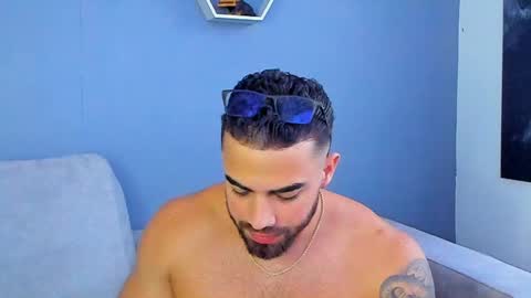 Snapshot of paulphoenix_ chatting on 14, 1, 2025 Paul Phoenix online show from 14, 1, 2025