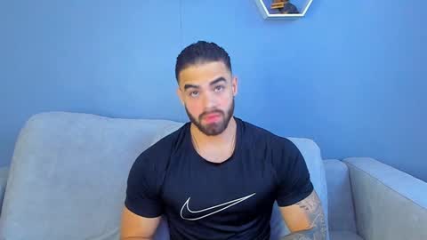 Snapshot of paulphoenix_ chatting on 17, 1, 2025 Paul Phoenix online show from 17, 1, 2025